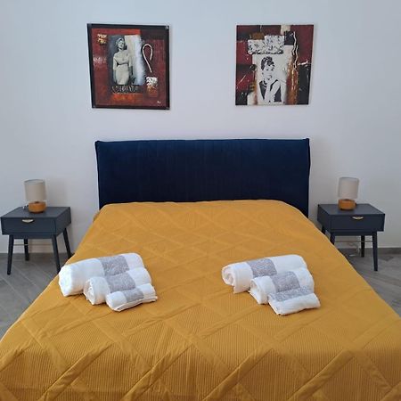 Travelers Cove - Quartieri Spagnoli เนเปิลส์ ภายนอก รูปภาพ